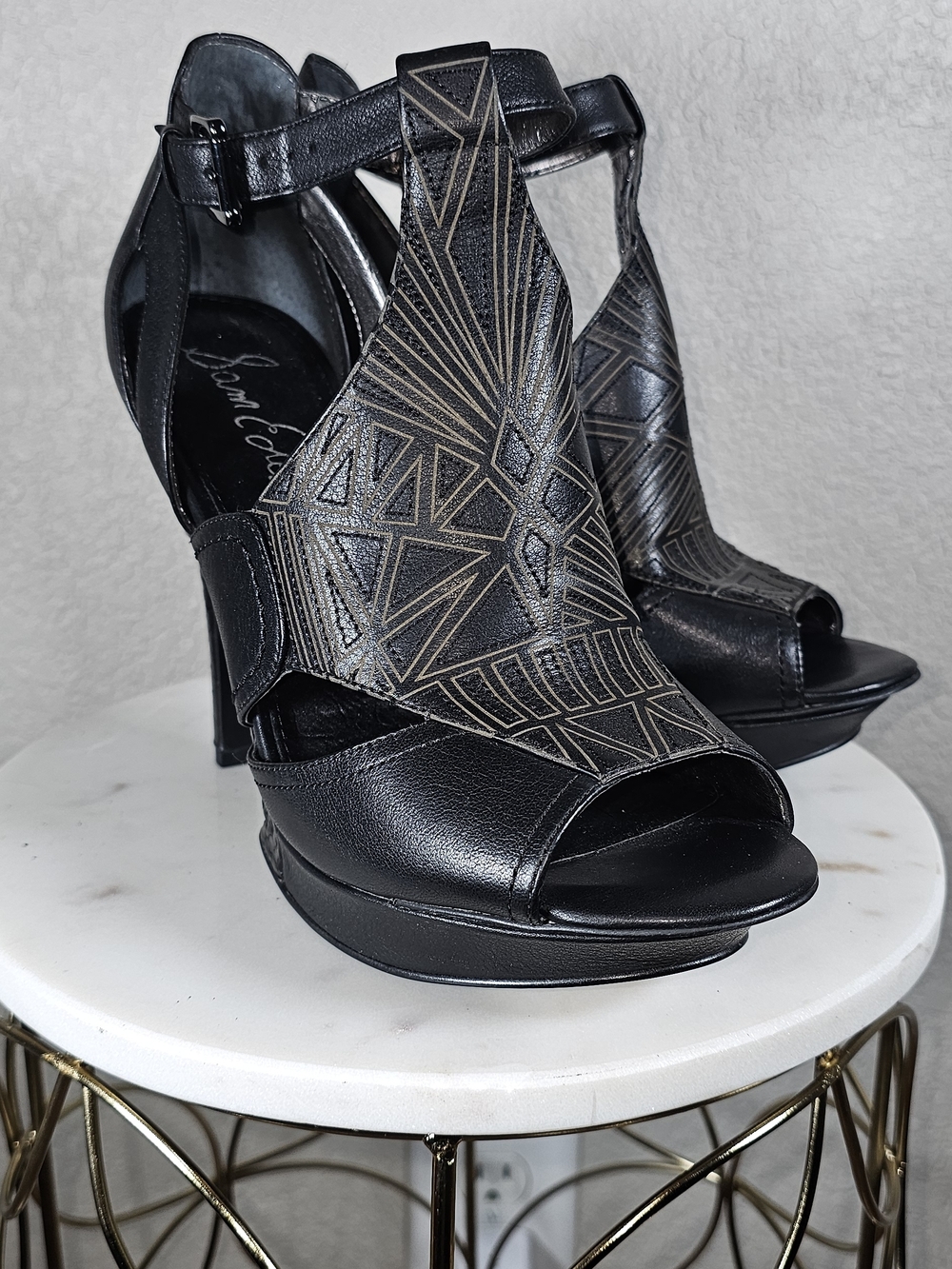 Sam Edelman Black Geometric Cutout Peep-Toe Heels